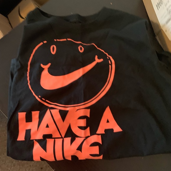 Bundle of 9 Nike T-Shirts - Picture 4 of 8